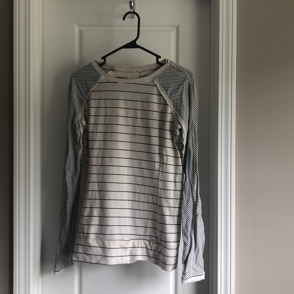 Lululemon long sleeve striped black & cream shirt